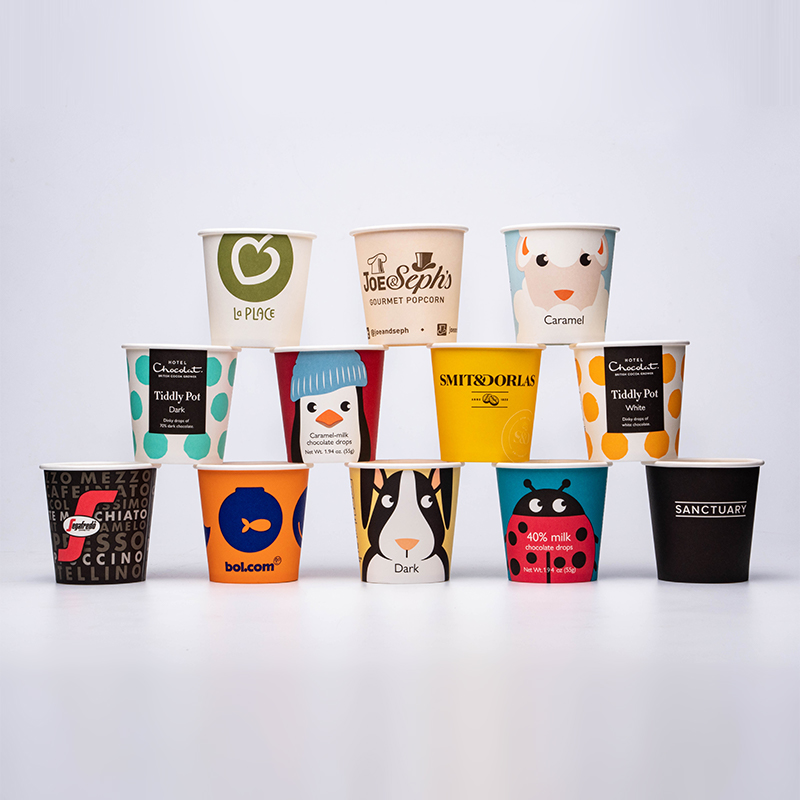 Kubek papierowy z pojedynczą ścianką