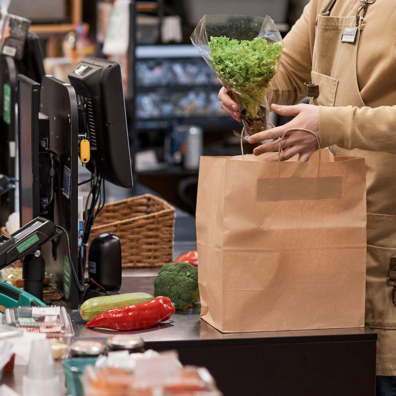 Supermarkety i sprzedaż detaliczna